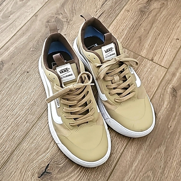 Vans UltraRange Shoes – Sand and White – Lightweight and Stylish - Picture 2 of 7